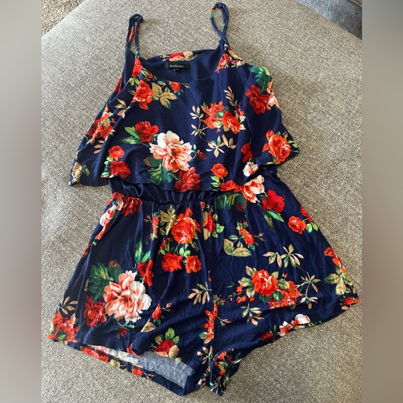 Ambiance Pants - Ambiance Romper Women’s Size Small Pre-owned